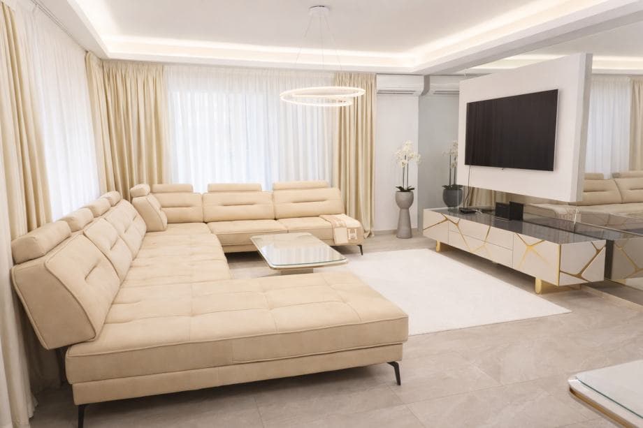 Trosoban stan s dvorištem | 117 m²