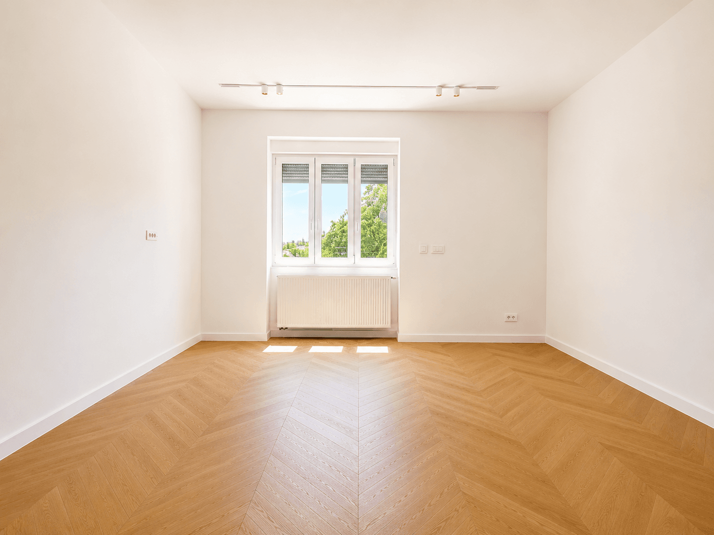 Trg F. Tuđmana – dizajnerski adaptiran dvosoban stan, 47m2